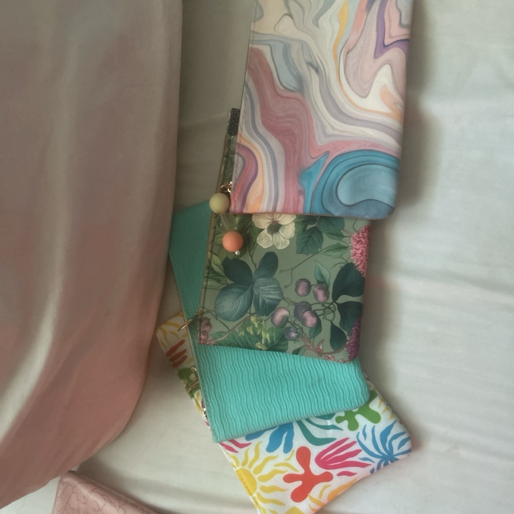 makeup bags from ipsy